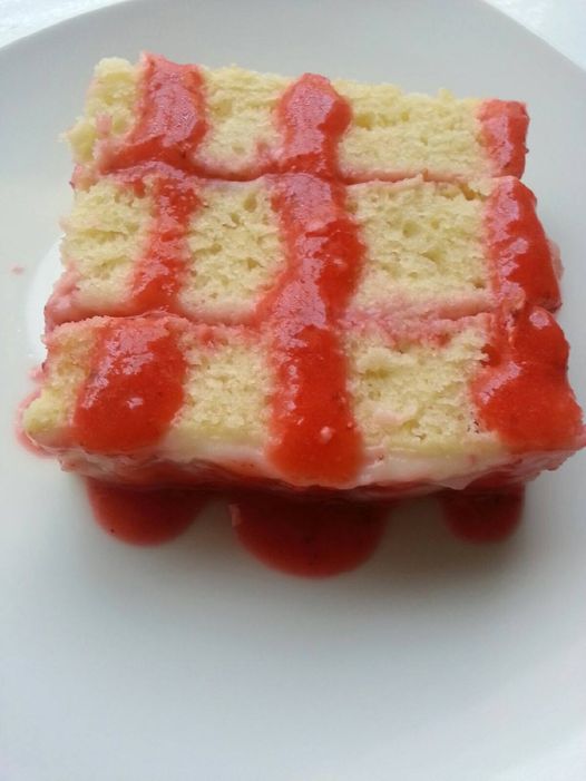 Strawberry and Lemon Cake